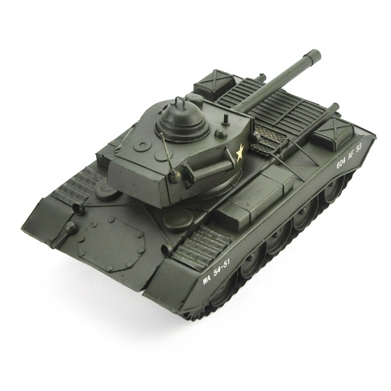 Military-Vehicles-Scale-Handmade-Vintage-Metal-Tank (1)